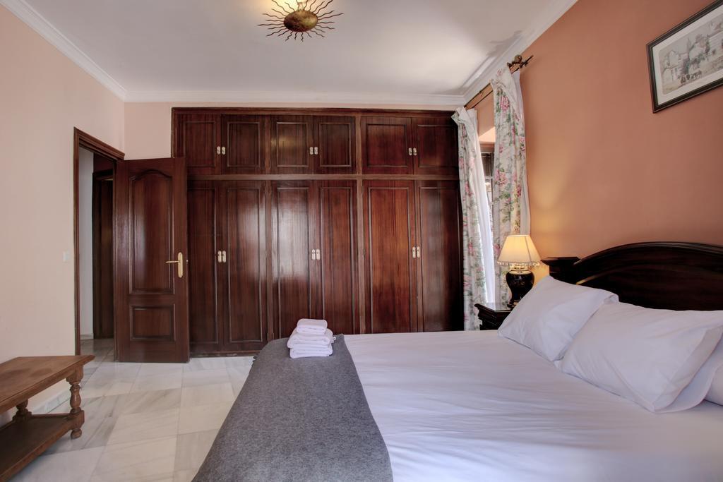 Holiday House Abul Beka Ronda Quarto foto